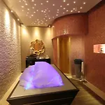E Palazzo Aminta - A Leading Of The World מלון 5*