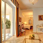Szálloda E Palazzo Aminta - A Leading Of The World 5*