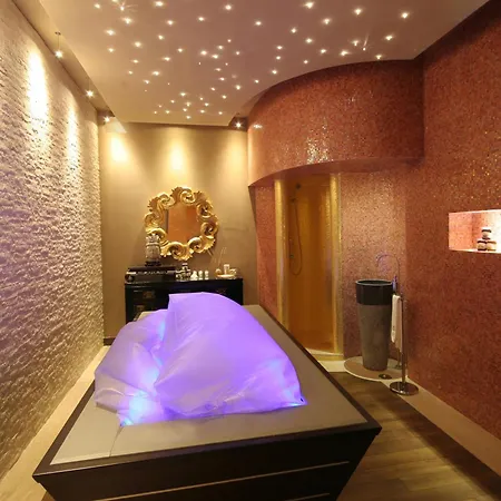 E Palazzo Aminta - A Leading Of The World Otel 5*