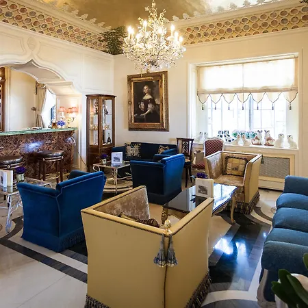 Hotel E Palazzo Aminta - A Leading Of The World 5*