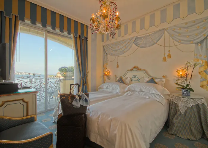 E Palazzo Aminta - A Leading Of The World 5* סטרסה