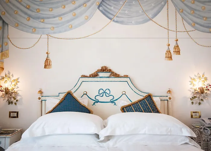 E Palazzo Aminta - A Leading Of The World فندق 5*