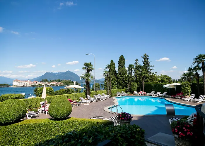 E Palazzo Aminta - A Leading Of The World 5* סטרסה