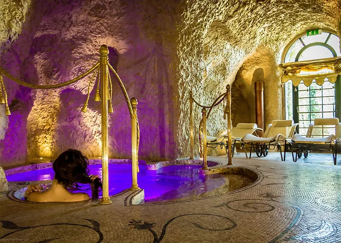 فندق E Palazzo Aminta - A Leading Of The World ستريزا