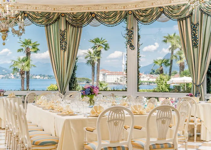 E Palazzo Aminta - A Leading Of The World 5* סטרסה