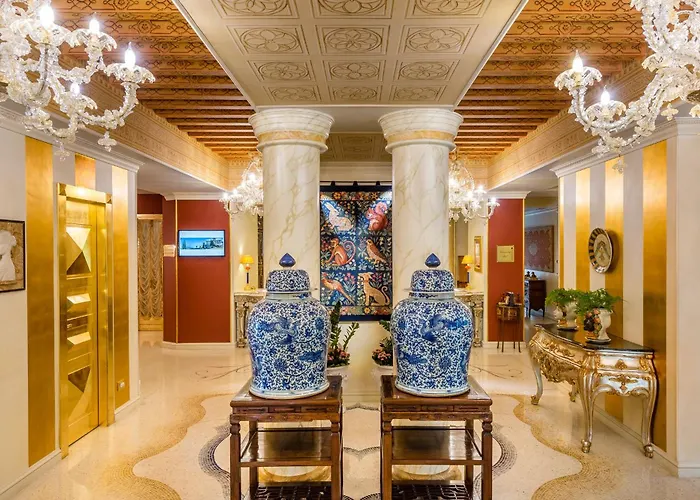 E Palazzo Aminta - A Leading Of The World מלון 5*