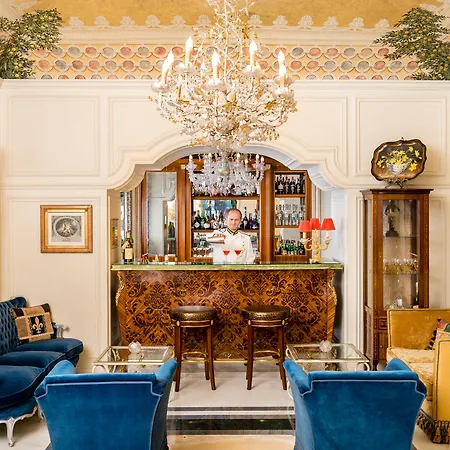 Hotel Villa E Palazzo Aminta - A Leading Hotel Of The World