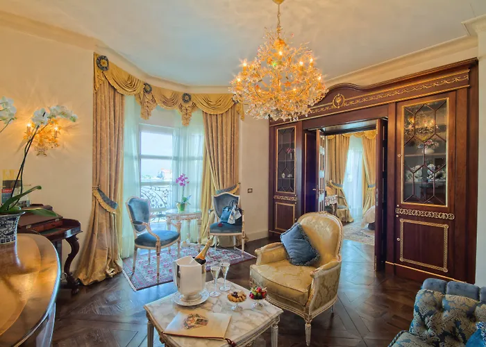 E Palazzo Aminta - A Leading Of The World 5*